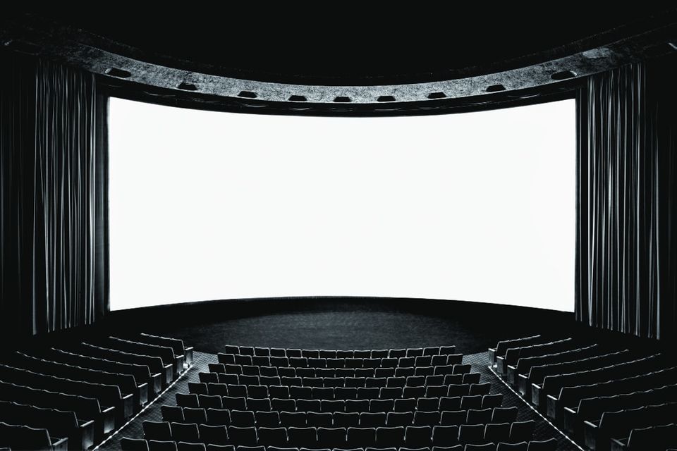 Das Breitwandkino Cinerama Dome in Hollywood – der japanische Künstler Hiroshi Sugimoto fotografiert seit Jahren klassische ...