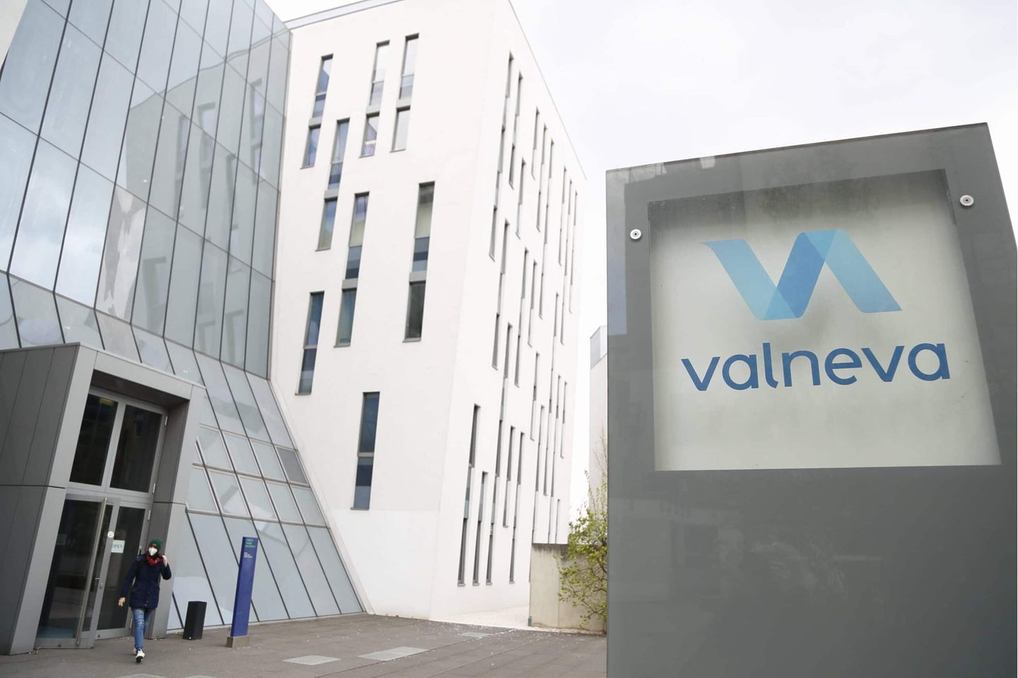 Valneva entwickelt vielversprechenden Corona - Impfstoff. In zwei Testphasen wurde eine 90-prozentige Wirksamkeit festgestellt