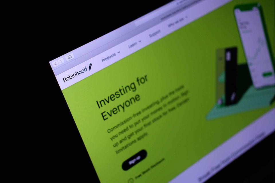 In this photo illustration, the website of trading platform Robinhood is displayed on a computer on January 29, 2021 in Katwijk, Netherlands. PUBLICATIONxNOTxINxJPN 153200840