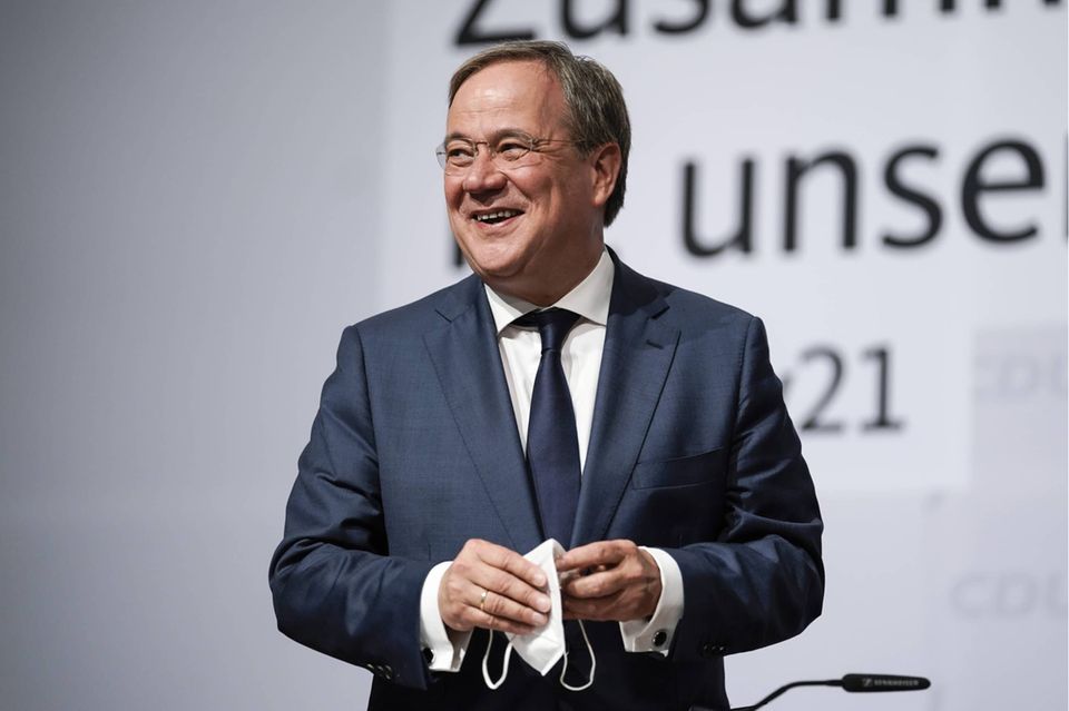 Vorstellung der Landesliste für die Bundestagswahl der CDU Nordrhein-Westfalen Aktuell, 05.06.2021, Duesseldorf, Armin Laschet CDU Vorsitzender, MdL und Ministerpraesident bei Bekanntgabe zu seiner Wahl als Spitzenkandidat auf der Landesliste fuer die Bundestagswahl 2021 im Maritim Hotel in Duesseldorf Duesseldorf Nordrhein-Westfalen Deutschland *** Presentation of the state list for the Bundestag election of the CDU North Rhine Westphalia current, 05 06 2021, Duesseldorf, Armin Laschet CDU chairman, MdL and Prime Minister with announcement to its choice as point candidate on the state list for the Bundestag election 2021 in the Maritim hotel in Duesseldorf Duesseldorf North Rhine Westphalia Germany