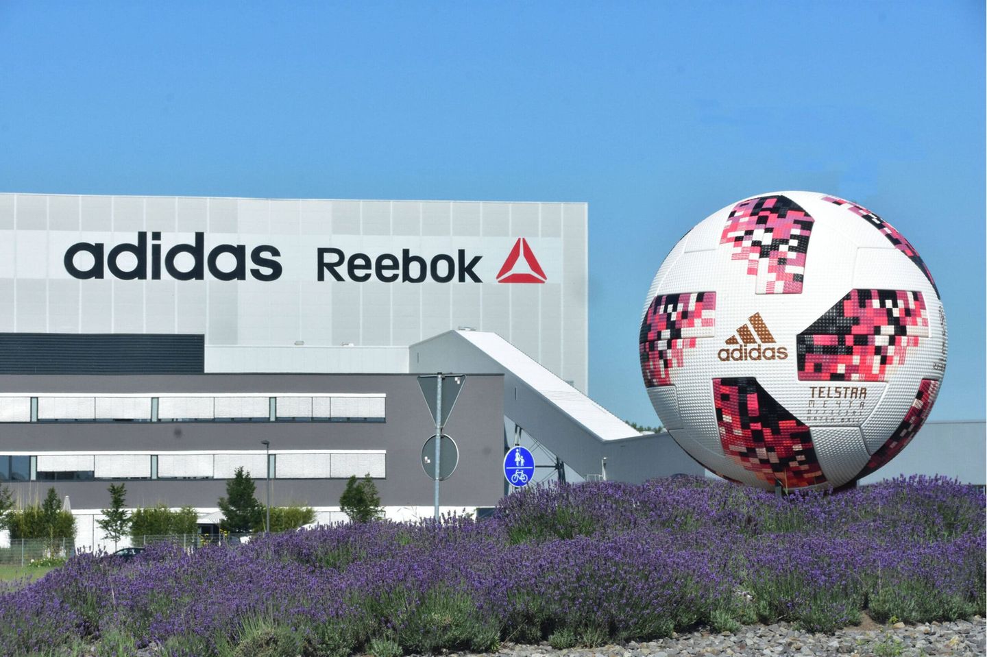 Adidas CDC Logistikzentrum in Bramsche-Rieste