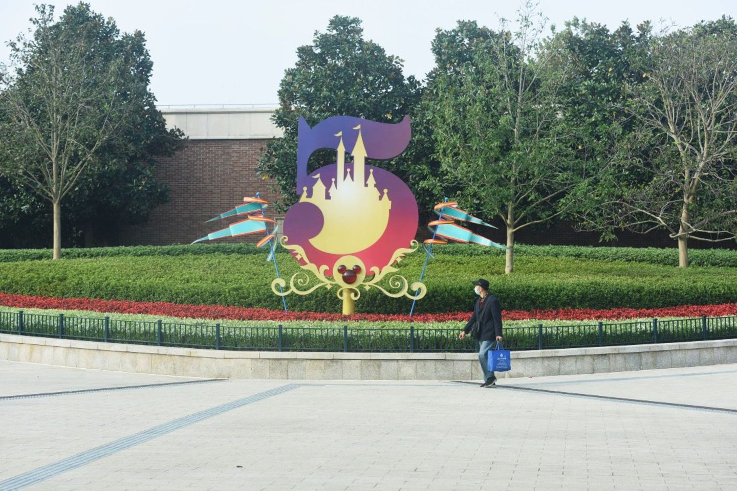 Disneyland_imago0140611912h
