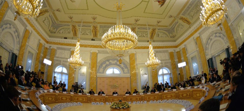 Prachtvolles Ambiente: G20-Tagungssaal in St. Petersburg