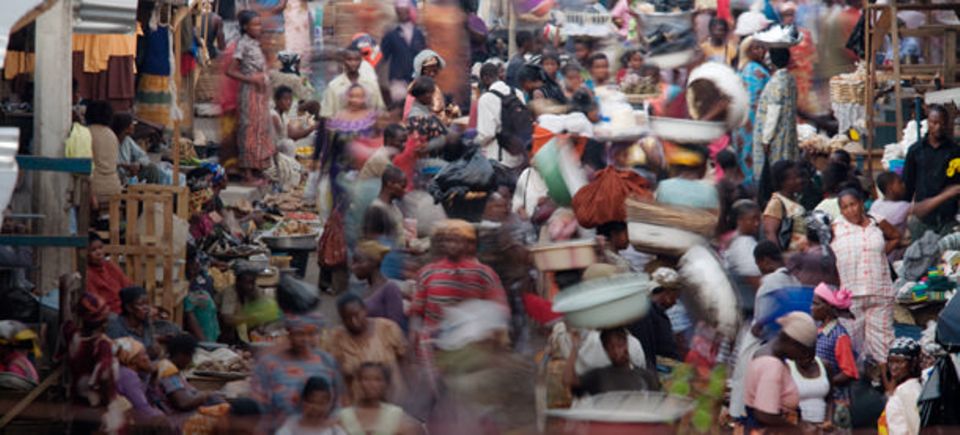 Markt in Afrika: Ernährung ist vor allem in armen Ländern ein Problem