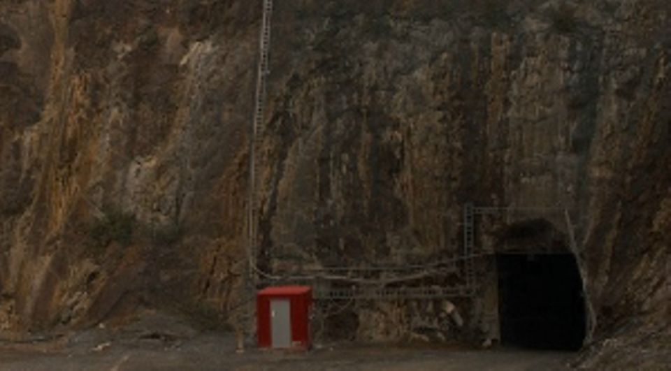 Dieses Loch ist der Eingang zur Kankberg-Mine, 400 Meter unter der Erde