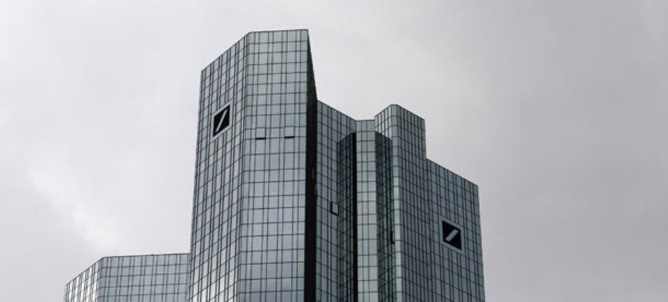 Deutsche-Bank-Zentrale: alte Lasten