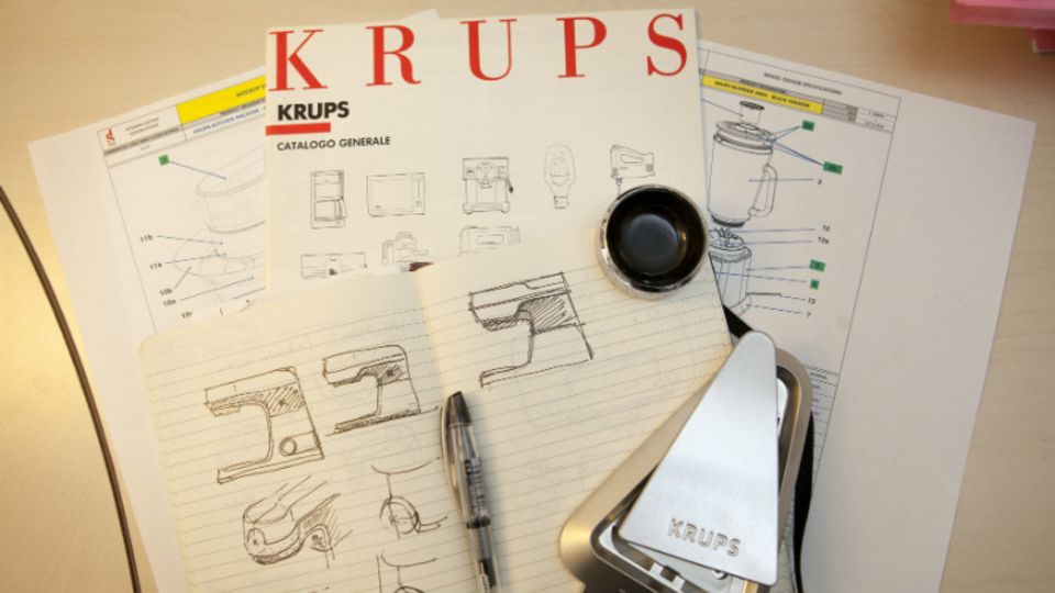 SEB-Designatelier: Skizzen zu einer Krups-Küchenmaschine