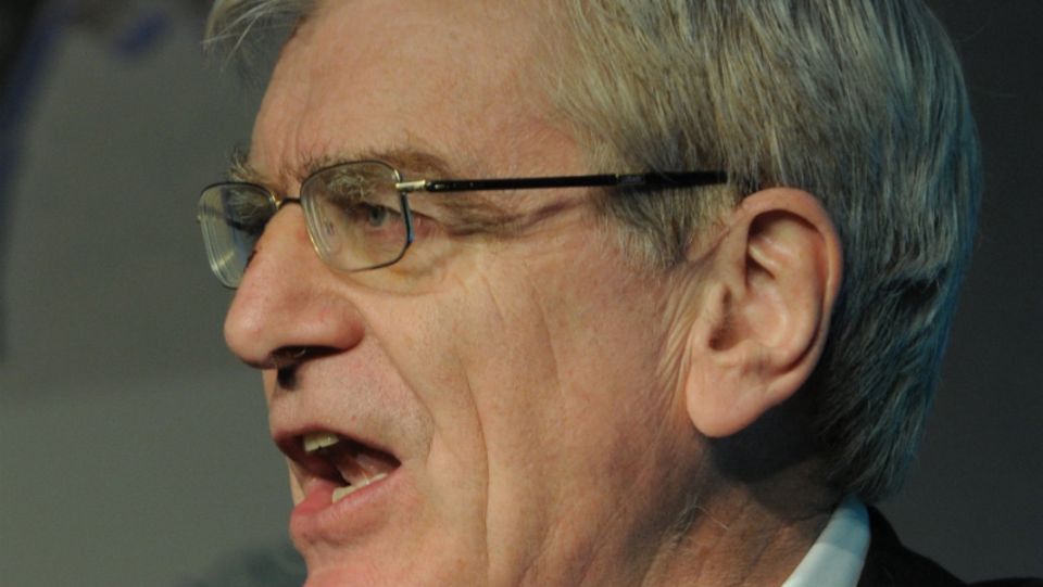 Richard Lambert war Vorsitzender des Verbandes der britischen Industrie und Chefredakteur der Financial Times. Er ist Vorsitzender der britischen Banking Standards Review Council