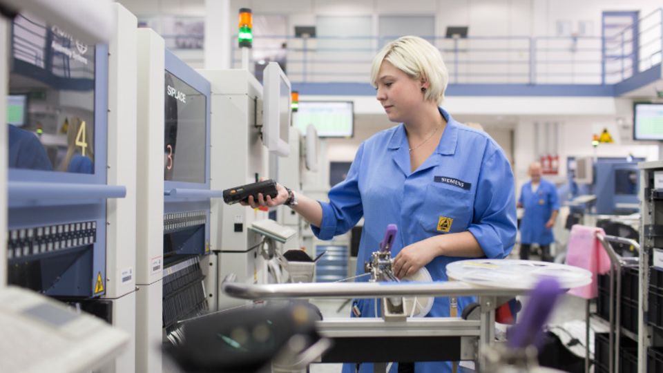 Siemens-Fabrik in Amberg: Die digitale Fabrik ist der Stolz von Siemens