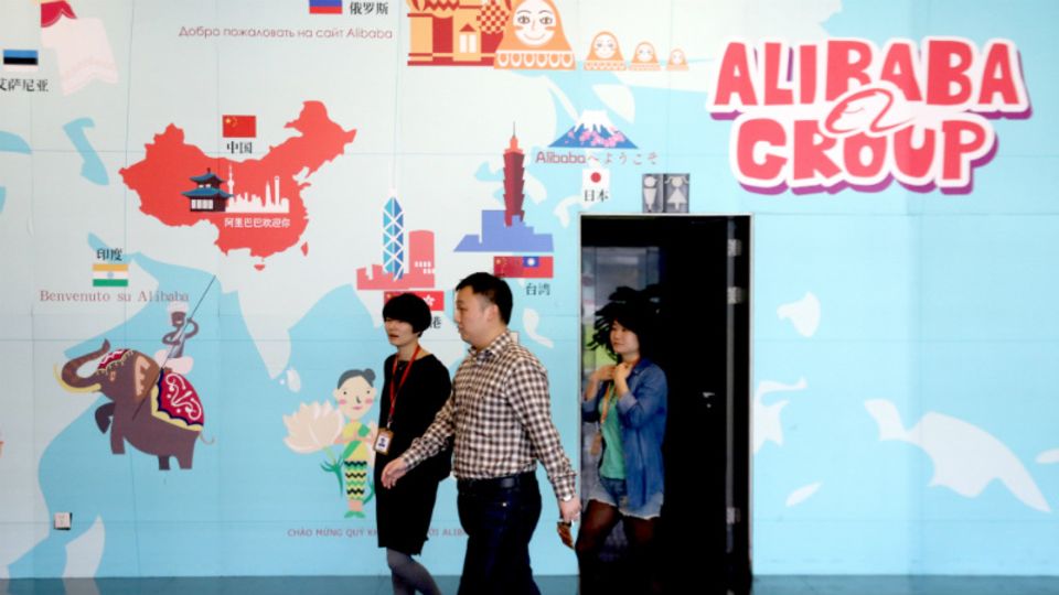 In der Zentrale in Hangzhou hängt eine Weltkarte, die den globalen Anspruch illustriert