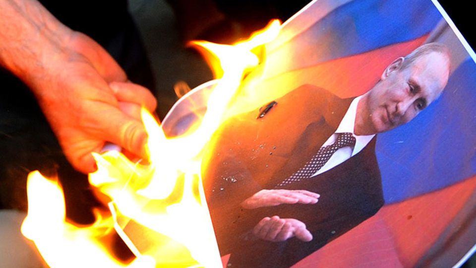 Anti-Putin-Protest: Die aggressive Politik des Kremlchefs sorgt für einen Vertrauensschock