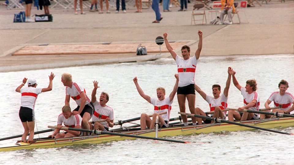 1988, Seoul, Olympische Spiele: Der Deutschlandachter rudert zu Gold. Ihre Tugenden nutzen die Ruderer für ihre zweite Karriere - in der Wirtschaft