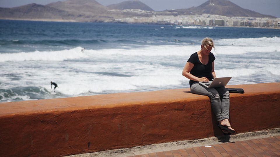 Arbeiten, wo andere Urlaub machen. Das macht auch Julia Koplin auf Gran Canaria
