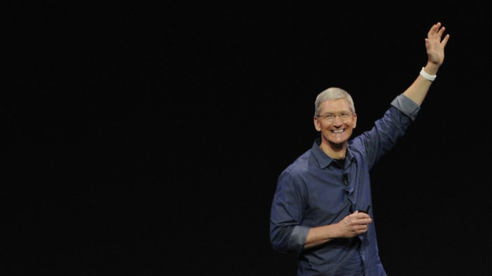 Apple-Chef Tim Cook kann sich über sprudelnde Gewinne freuen – Foto: Getty Images)