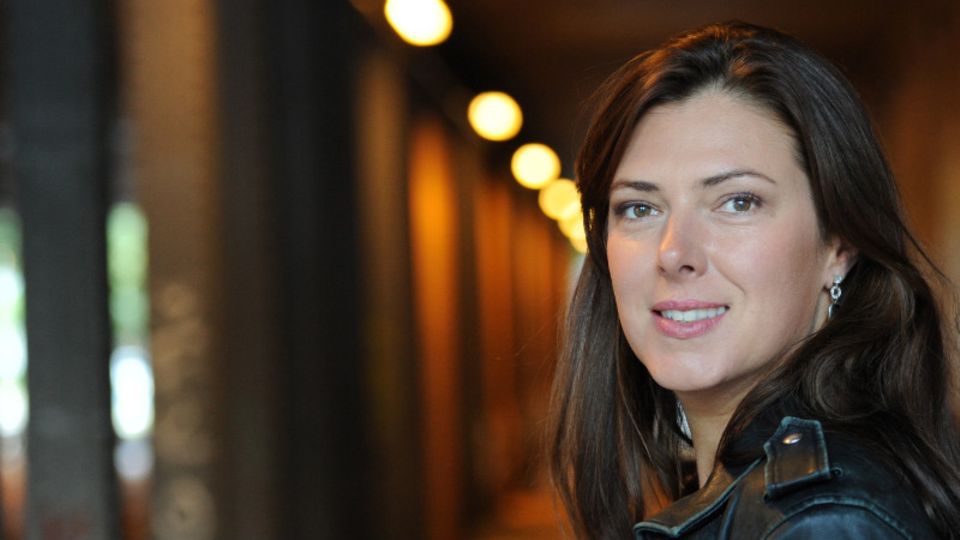 Claudia Helming