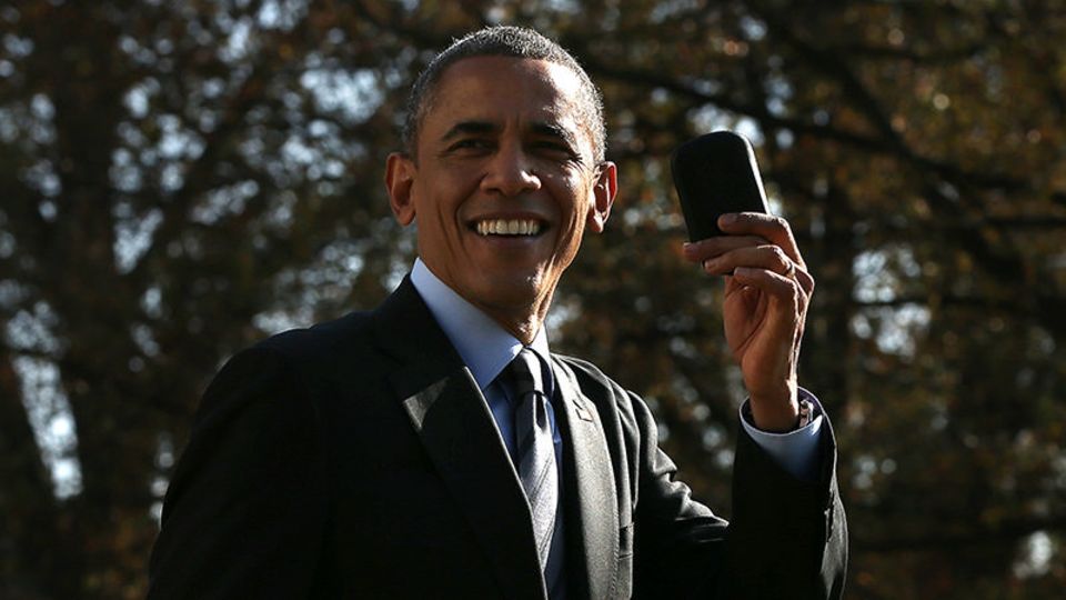 Das Telefon der Mächtigen: US-Präsident Barack Obama mit seinem Blackberry
