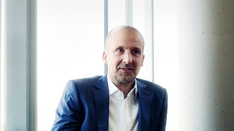 Andreas Tittelbach flog als Kapitän für die Lufthansa Cityline. 2008 erklärte ihn ein Arzt für flugdienstuntauglich – offiziell wegen einer Angststörung. Er spricht offen über die psychischen Belastungen der Piloten – Foto: Evelyn Dragan