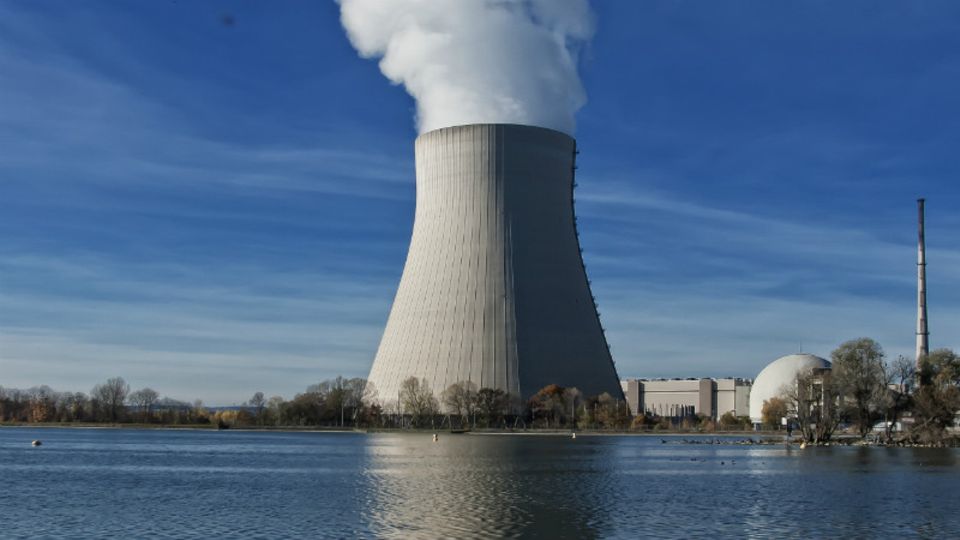 Das Atomkraftwerk Isar 2 bleibt bei Eon