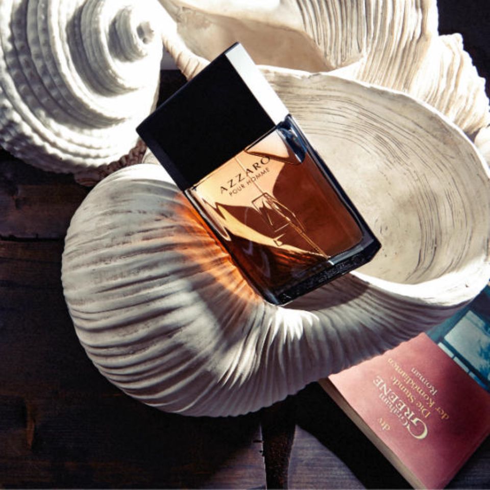 Figure Azzaro Pour Homme Intense