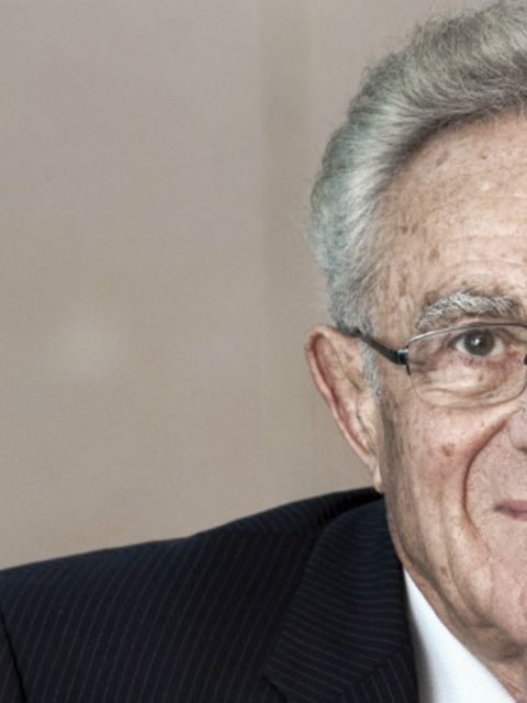 Gottfried Heller ist Vermögensverwalter und Buchautor.