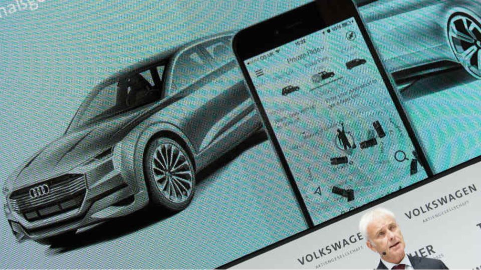 VW-Chef Müller stellt in Wolfsburger die "Together-Strategie 2025" des Autobauers vor