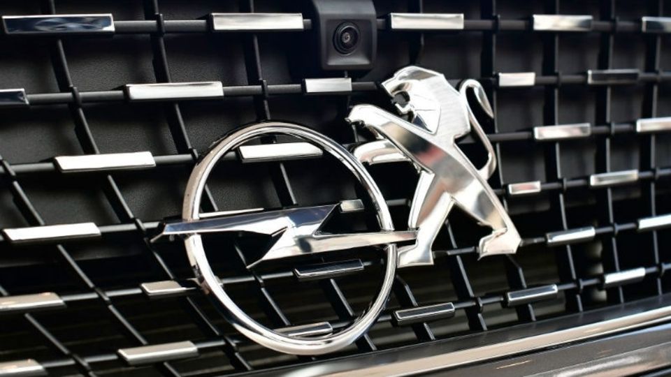 Passen sie zusammen? Peugeot Citroen will Opel übernehmen - Getty Images