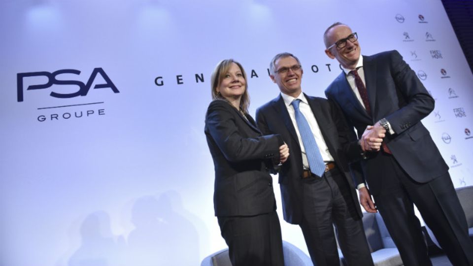 GM-CEO-Barra, PSA-Chef Tavares und Opel-Chef Neumann besiegeln den Verkauf des deutschen Autobauers