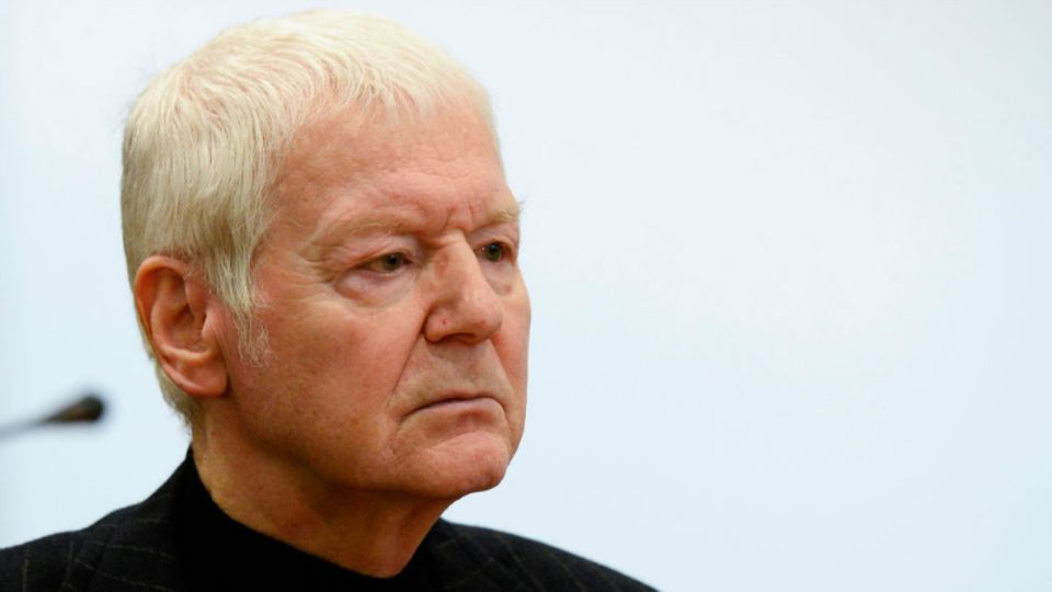 Anton Schlecker streitet alle Vorwürfe ab
