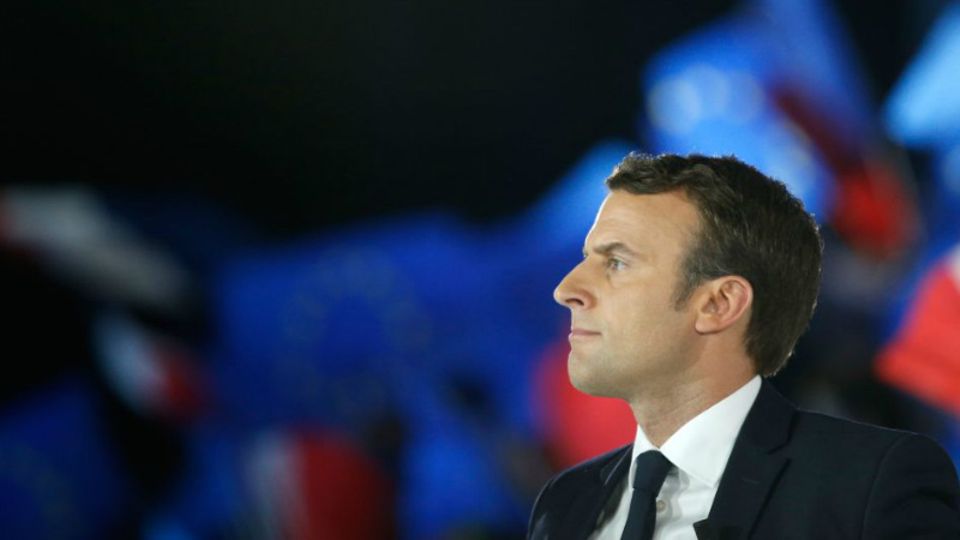 Emmanuel Macron geht als Favorit in die Stichwahl am Sonntag