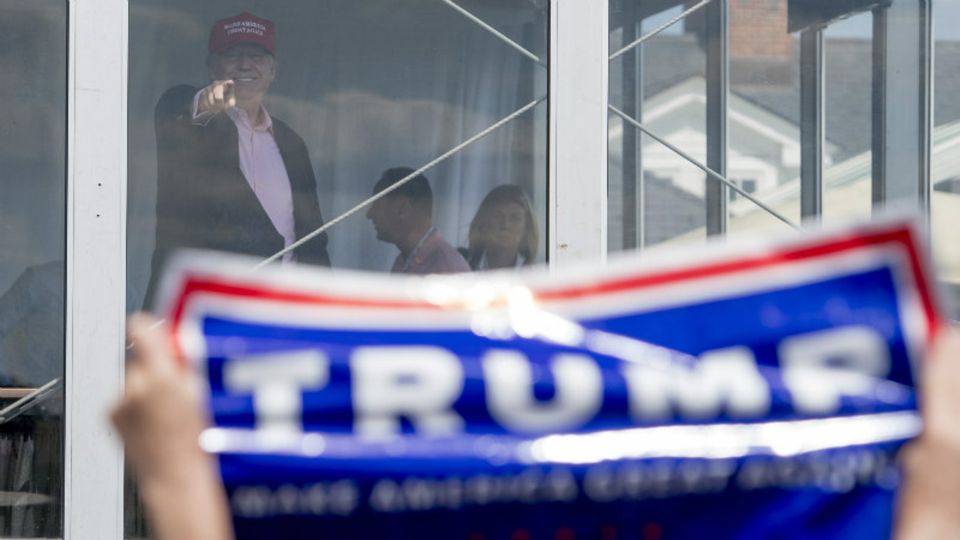 Es gibt sie: Donald Trump hat nach sechs Monaten im Amt noch Fans
