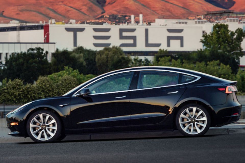 Mit dem Model 3 will Tesla den Durchbruch in den Massenmarkt schaffen