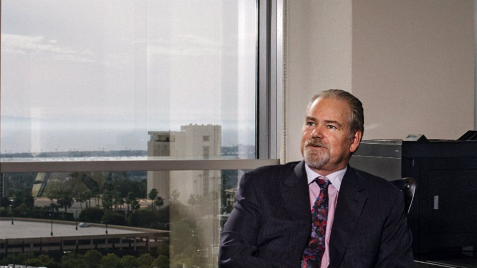 Robert Arnott in seinem Büro in Newport Beach