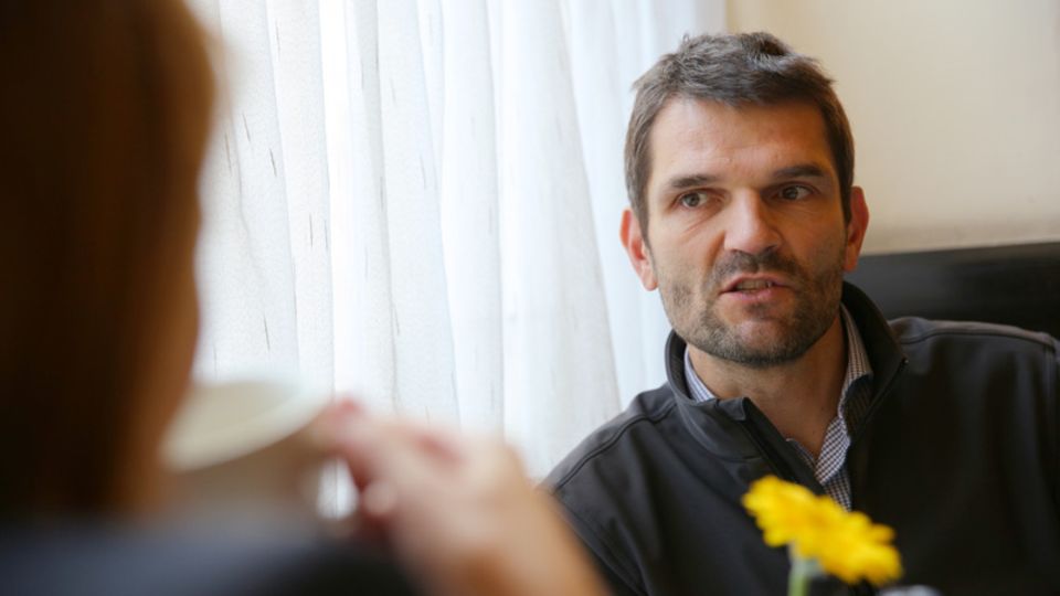 Mario Herger arbeitet seit vielen Jahre im Silicon Valley und weiß, wie die Konzerne ihre Mitarbeiter ködern