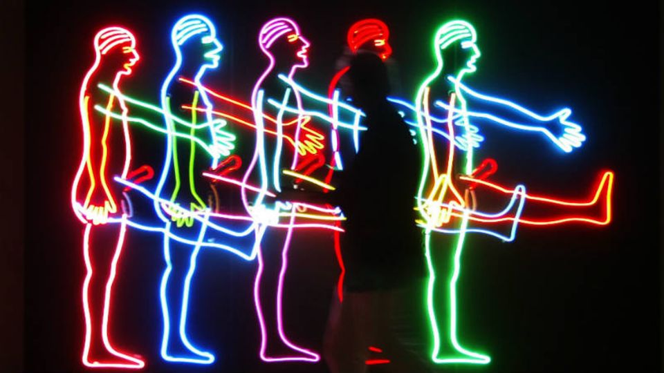 "Five Marching Men" von Bruce Naumann