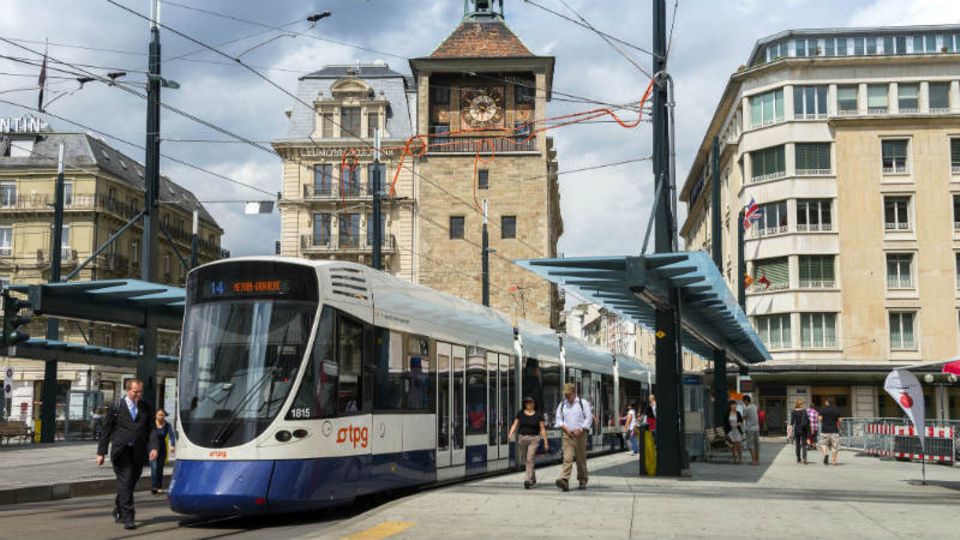 Das Leben in der vergleichsweise kleinen Schweizer Stadt ist genauso teuer wie in Paris. Allerdings hat Genf gegenüber der Auswertung von 2016 drei Plätze eingebüßt.