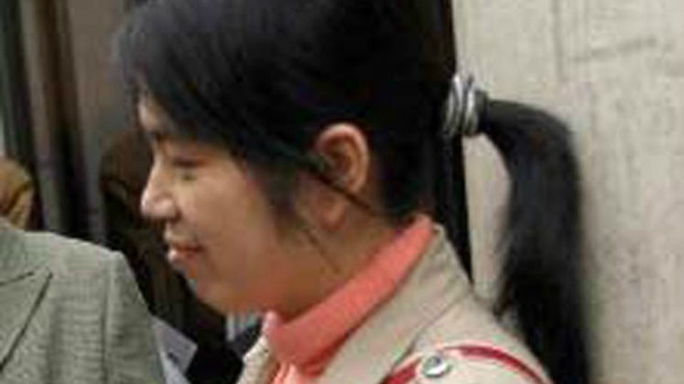 Sie ist die reichste Frau Chinas. Das US-Magazin schätzt ihr Vermögen auf 9 Mrd. Dollar. Yang gehören 55 Prozent des Immobilienentwicklers Country Garden Holdings. Fotos von ihr existieren kaum, das Bild stammt aus dem Jahr 2007, da war sie 26.