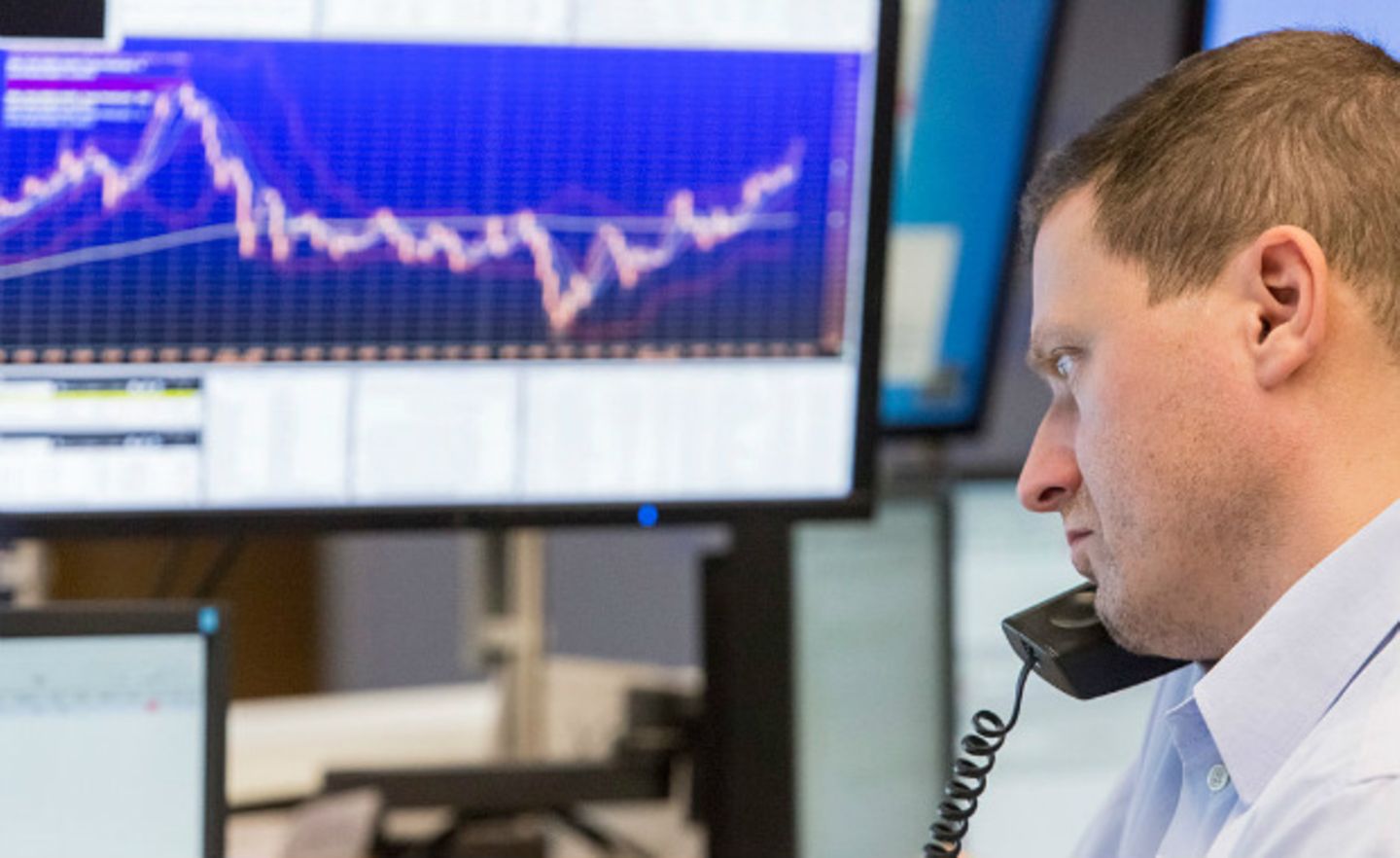 Händler an der Frankfurter Börse: Für die Investoren ist die Wahl nicht das entscheidende Ereignis