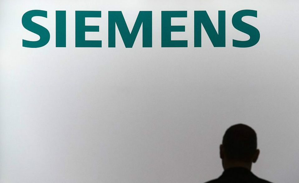 #8 Auch die Marke des Industriekonzerns Siemens legt zu. Etwas weniger als 10 Mrd. Dollar ist die Marke laut Interbrand wert. Das ist Platz 50 im weltweiten Ranking.