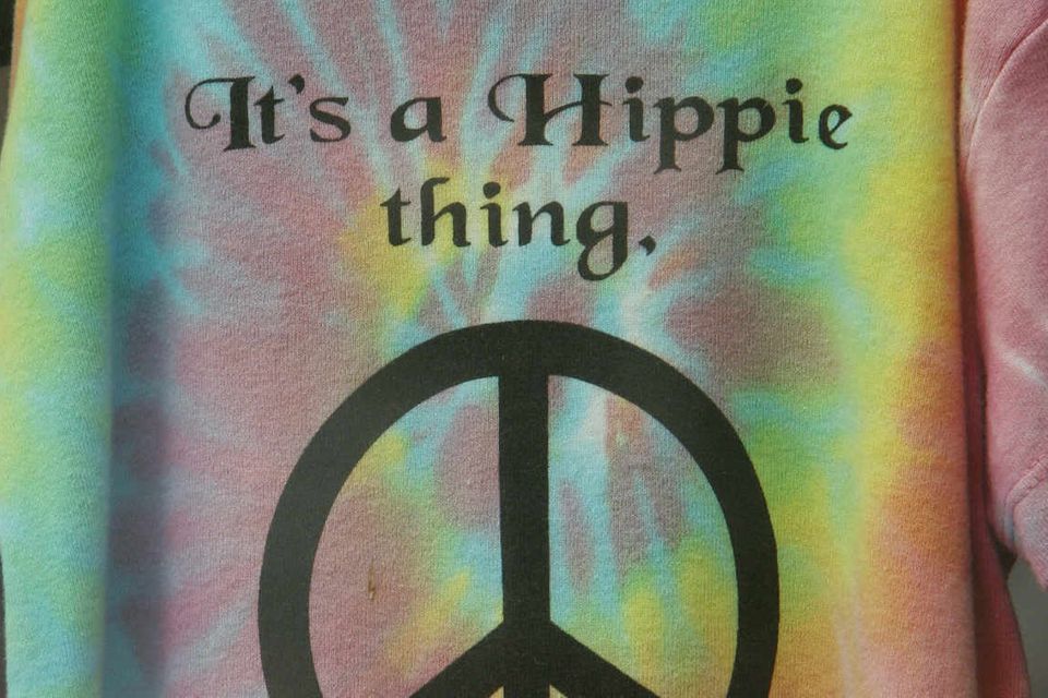 Shirt mit der Aufschrift "It's a Hippie thing"