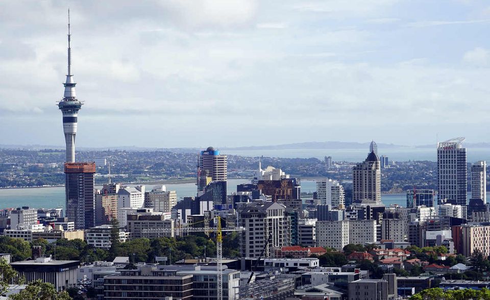 Rang 6: Neuseeland (- 1 Platz): Die Arbeitsbedingungen und insbesondere die Work-Life-Balance stimmen in Neuseeland einfach. Den Top-Noten in diesen Bereichen hat der Staat ein stärkeres Abrutschen zu verdanken. Denn bei der Lebensqualität liegt Neuseeland in der Studie gerade mal auf dem 15. Platz.