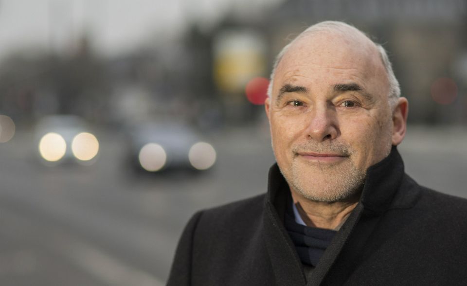 Leo Apotheker: Auch die zweite Karriere des früheren SAP-Chefs lief unglücklich. Nur ein drei viertel Jahr nach seinem Abgang bei dem deutschen Softwarekonzern wurde Apotheker CEO von Hewlett-Packard. Nach elf Monaten war er den Posten wieder los: Der Manager hatte mit seinen Umbauplänen die Investoren verunsichert.