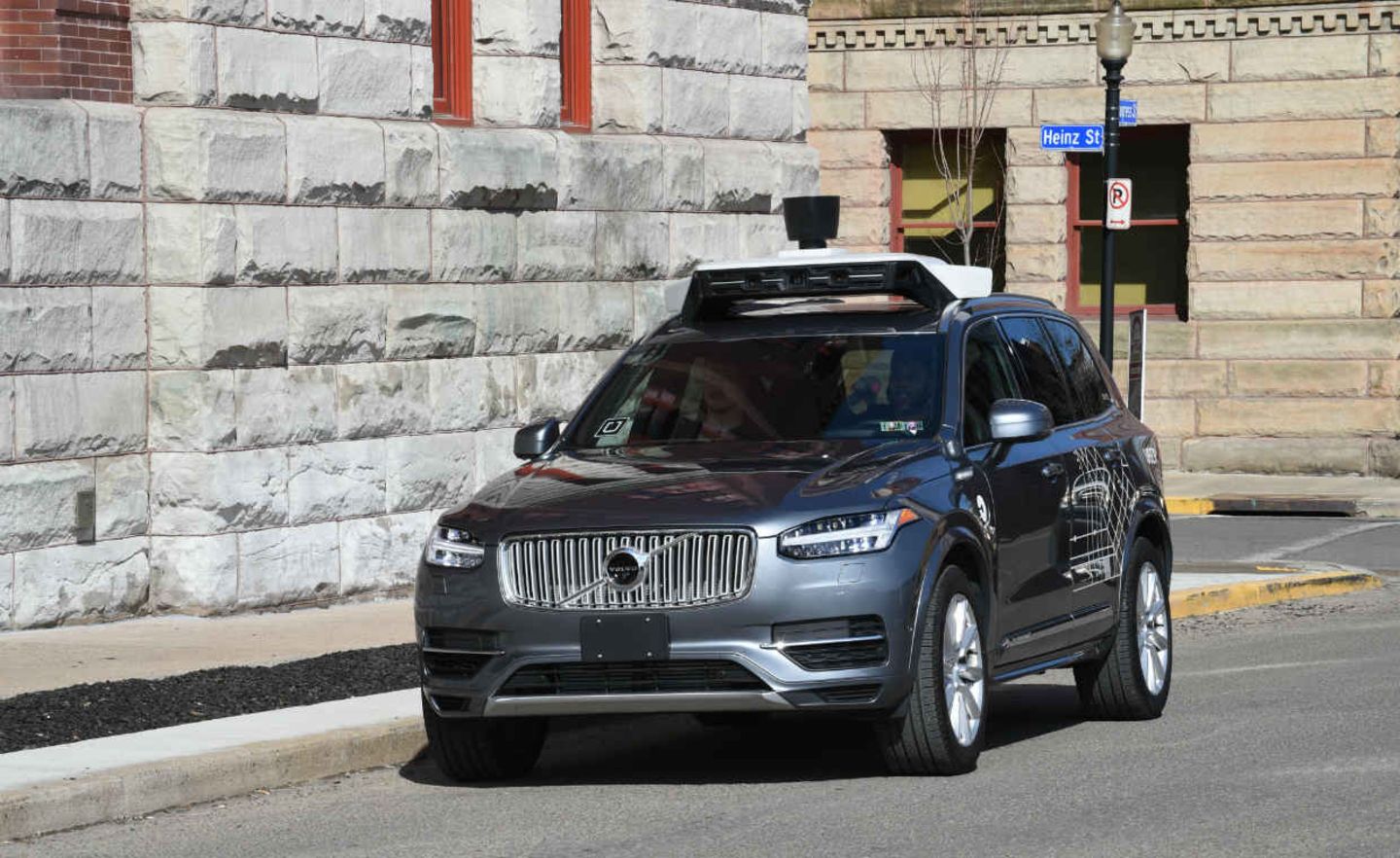 Auch Uber experimentiert mit selbstfahrenden Autos