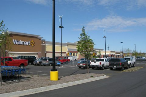 Walmart hat etwas, was Amazon nicht hat: Parkplätze