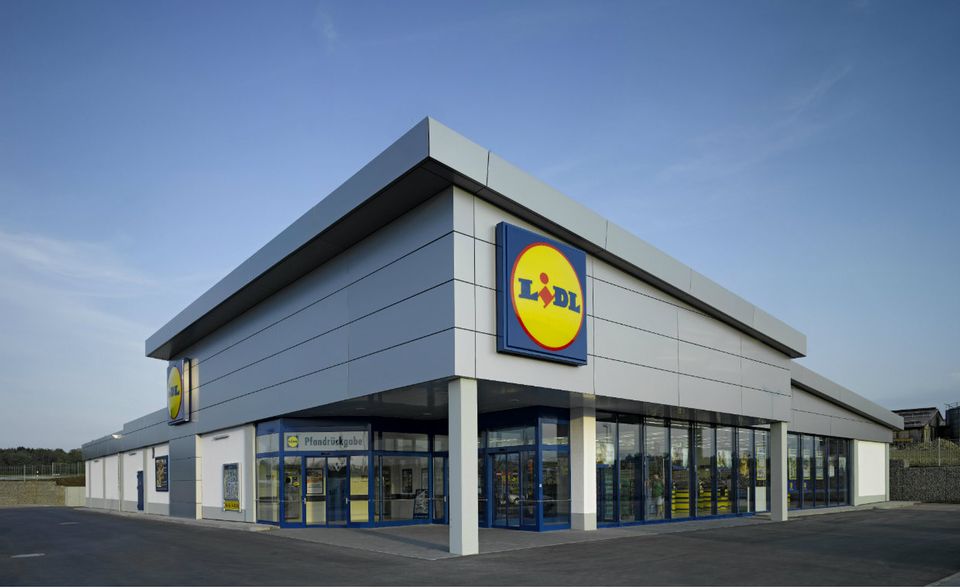 #4 Schwarz Gruppe (Umsatz 2016: 99,3 Mrd. Dollar): Hierzulande ist das Unternehmen für die Handelsketten Lidl und Kaufland bekannt. Mehr als 60 Prozent des Umsatzes stammen aber aus dem Ausland.