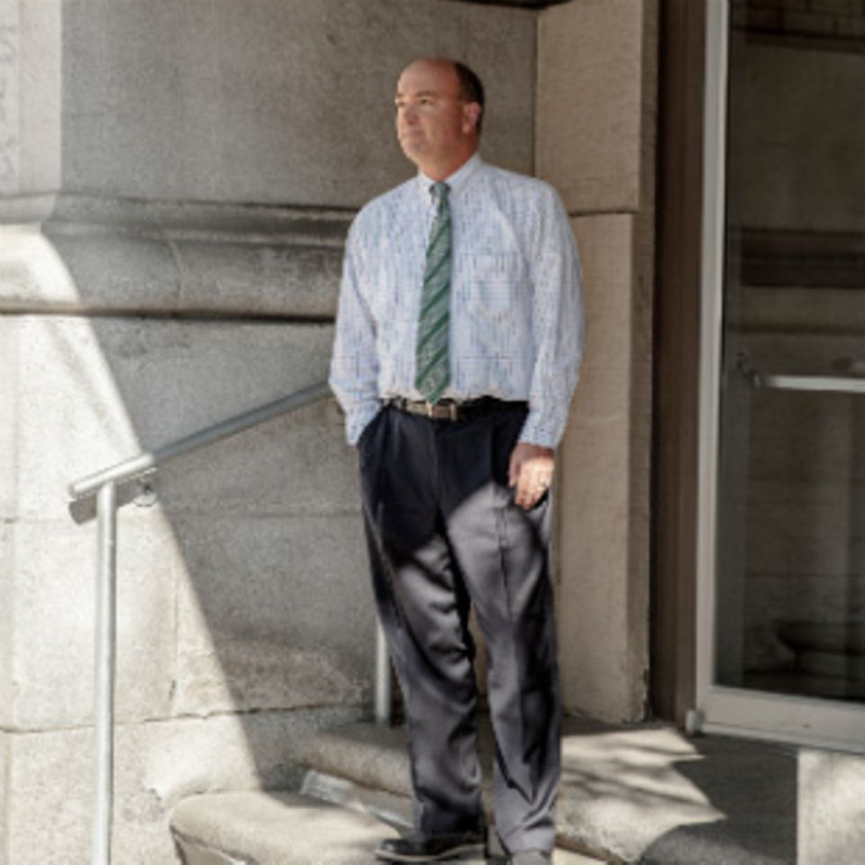 Der Bürgermeister von Youngstown, John McNally, ist Demokrat.