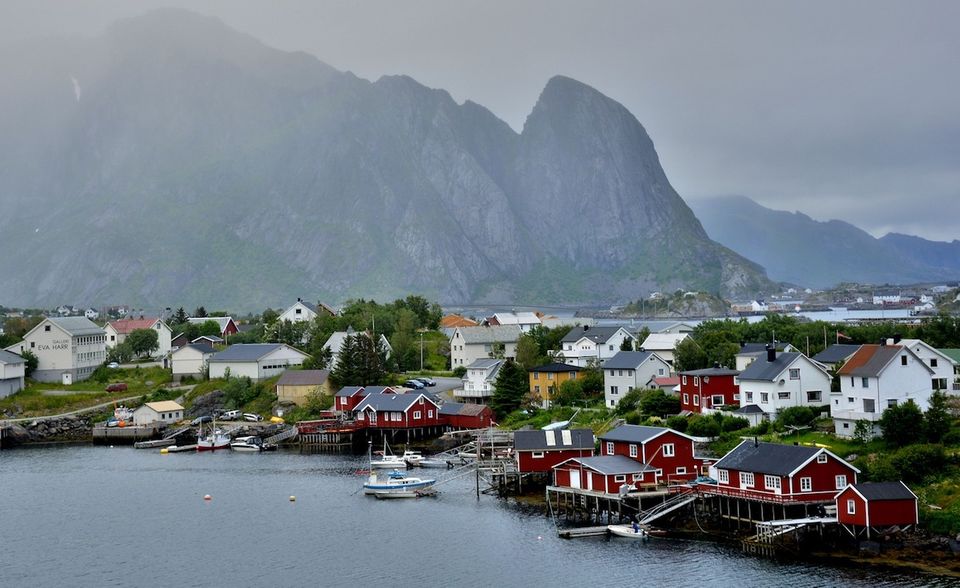 Platz 5: Norwegen mit einem Wert von 75.34 Tsd. US-Dollar. Die Öleinnahmen des Landes fließen in Norwegen in einen staatlichen Fonds. Im Herbst 2017 hat dieser die Eine-Billion-Dollar-Marke geknackt.