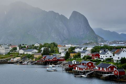 Platz 5: Norwegen mit einem Wert von 75.34 Tsd. US-Dollar. Die Öleinnahmen des Landes fließen in Norwegen in einen staatlichen Fonds. Im Herbst 2017 hat dieser die Eine-Billion-Dollar-Marke geknackt.