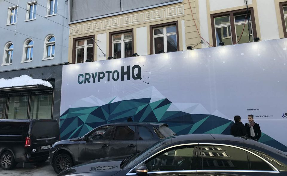 CryptoHQ gibt Rätsel auf