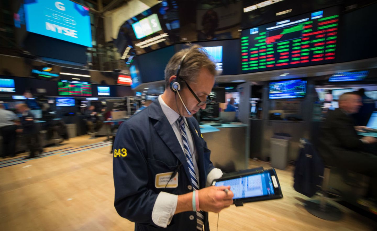 Ein Händler an der Wall Street: Wie lange geht es noch aufwärts mit den Kursen?