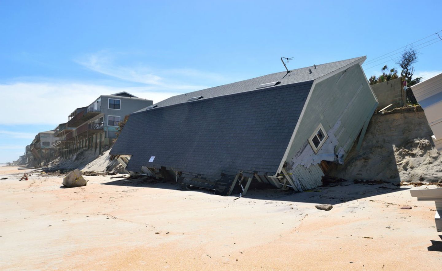 Zerstörtes Haus nach dem Hurrikan Irma